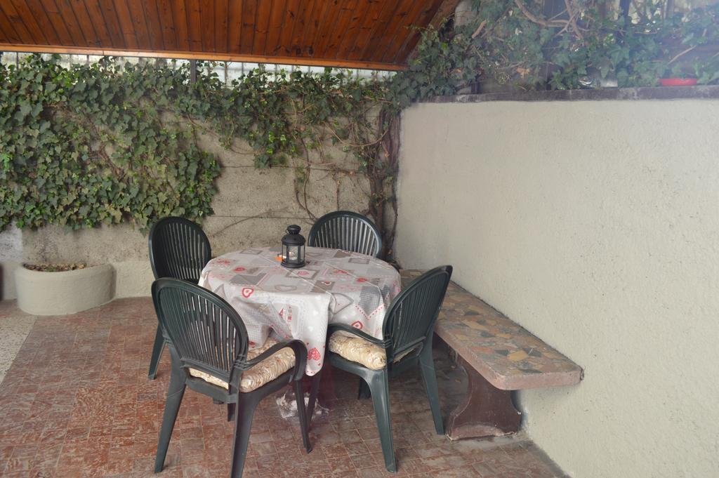 Ferienwohnung Betty'S House Mandello del Lario Exterior foto